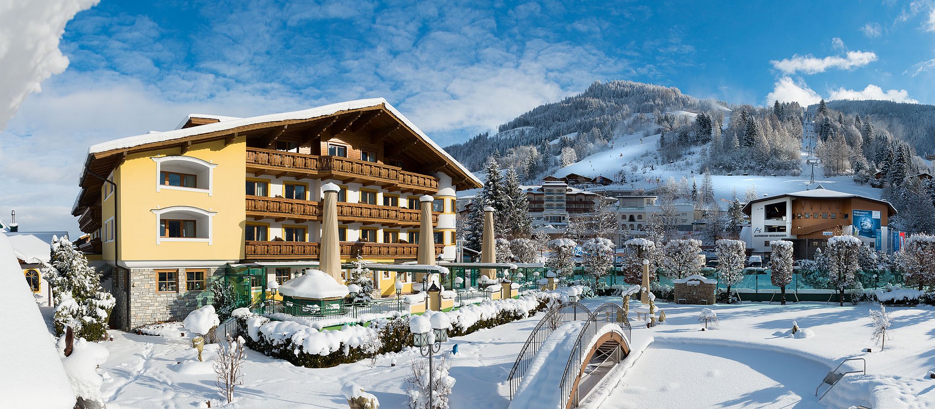 Verwöhnhotel Berghof in Alpendorf in St. Johann im Winter
