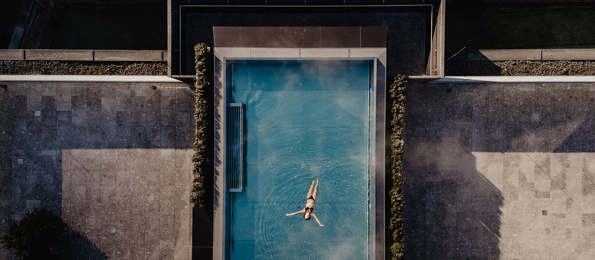 Drohnenaufnahme vom Infinitypool.