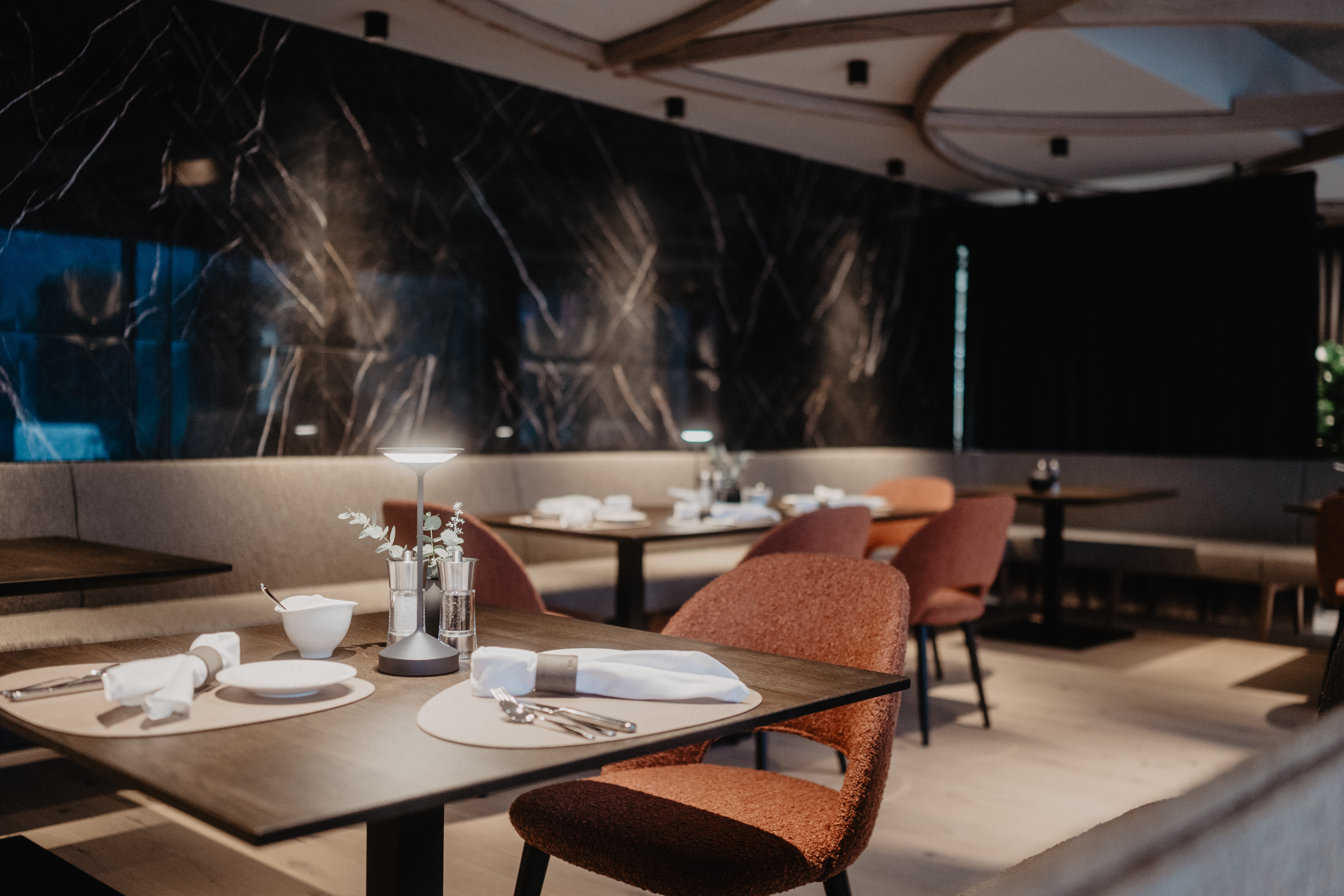 Restaurant in Abendstimmung.