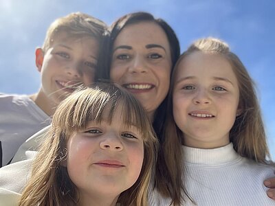 Wir wünschen allen einen schönen Muttertag „Danke, Mama. Für alles, was du gibst. Für alles, was du bist. Heute ist dein Tag – und wir sagen einfach: